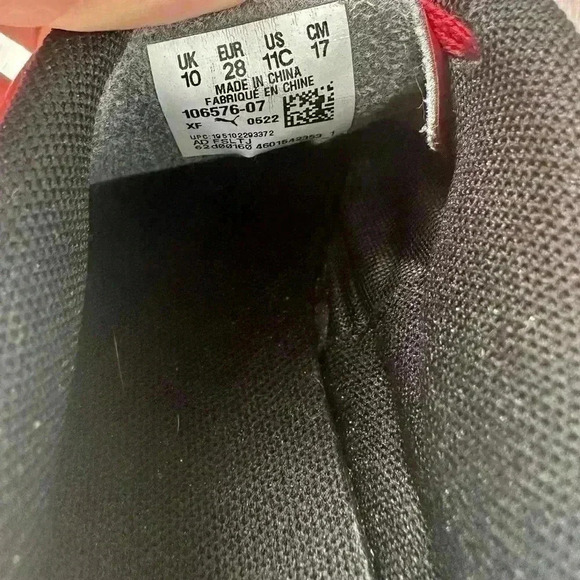 Rapido III kids Football Boots PUMA size 11 - Picture 7 of 8